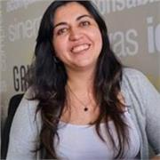 Profesora de Economía, microeconomía, macroeconomía, matemática financiera